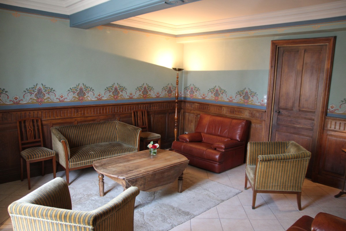Salon