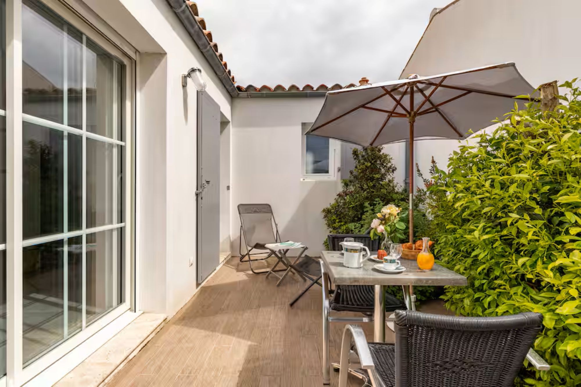 TRIBORD holiday home with private courtyard and car park for 2 people in St Denis d'Oléron, Charente-Maritime