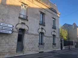 Maison côté rue