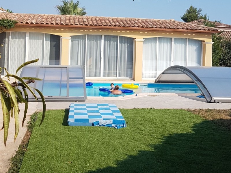 la piscine vue d'ensemble