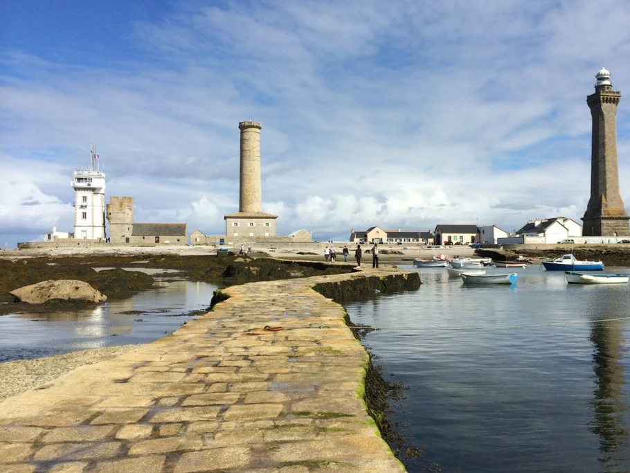 Pointe de Penmarc'h avec le phare d'eckmühl