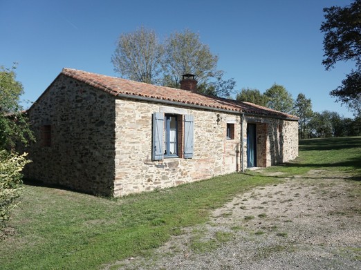 Façade côté route