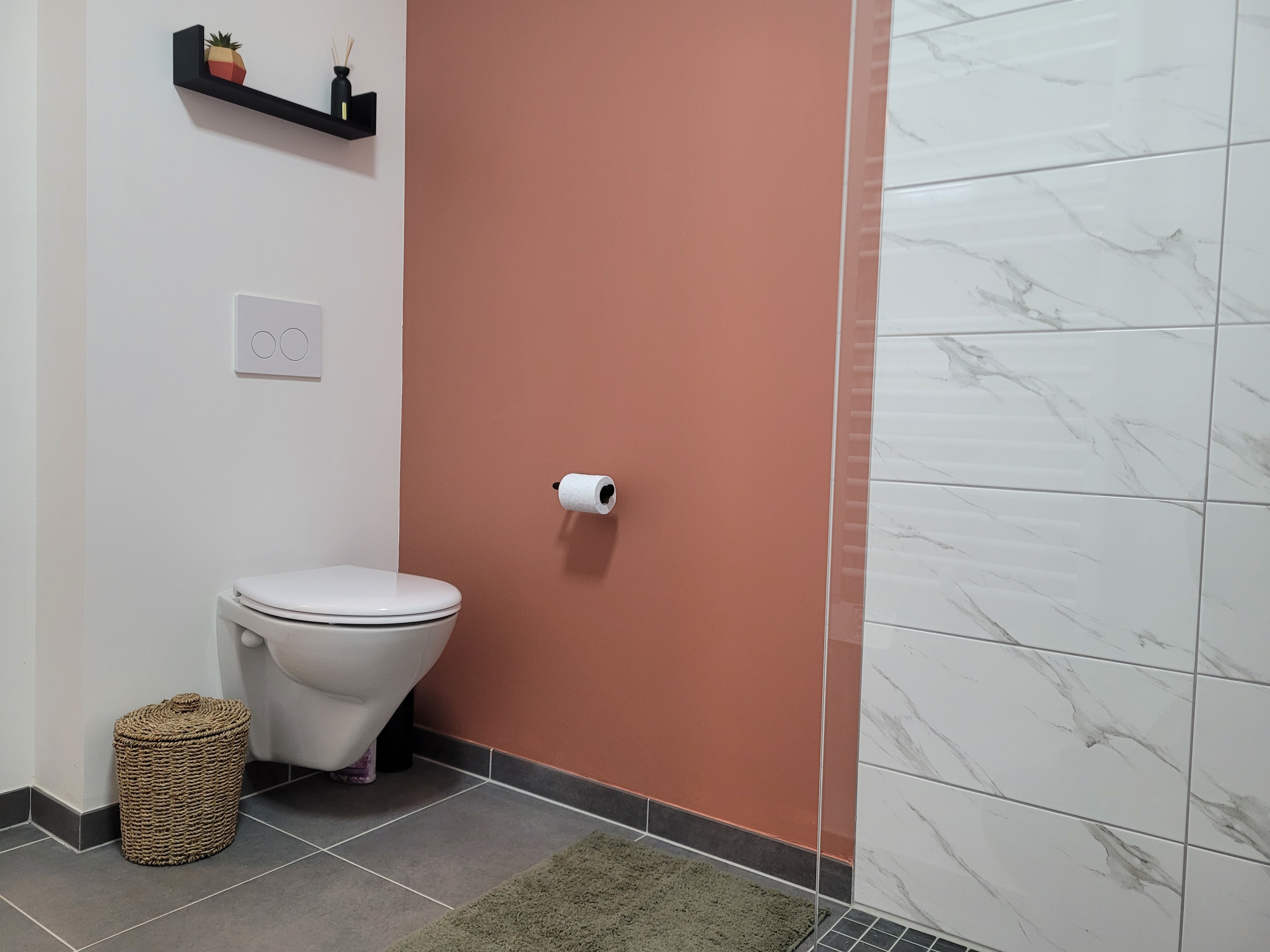 Lebreton Paimpol location, salle d'eau avec douche WC