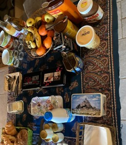 Petit déjeuner copieux inclus