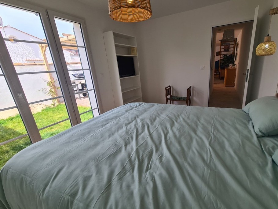 "La Clairière" avec un jardinet et un garage pour 6 personnes, à St Trojan Les Bains, sur l'ile d'Oléron, en Charente maritime.