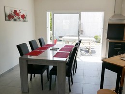 Séjour donnant sur le jardin