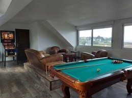 salon de l'étage, salle de jeux