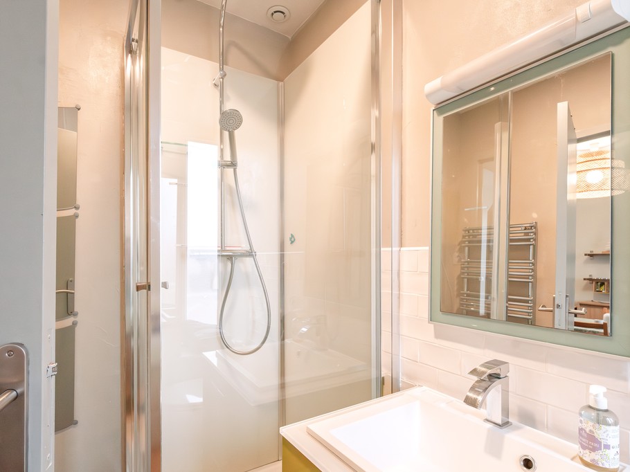 The shower room