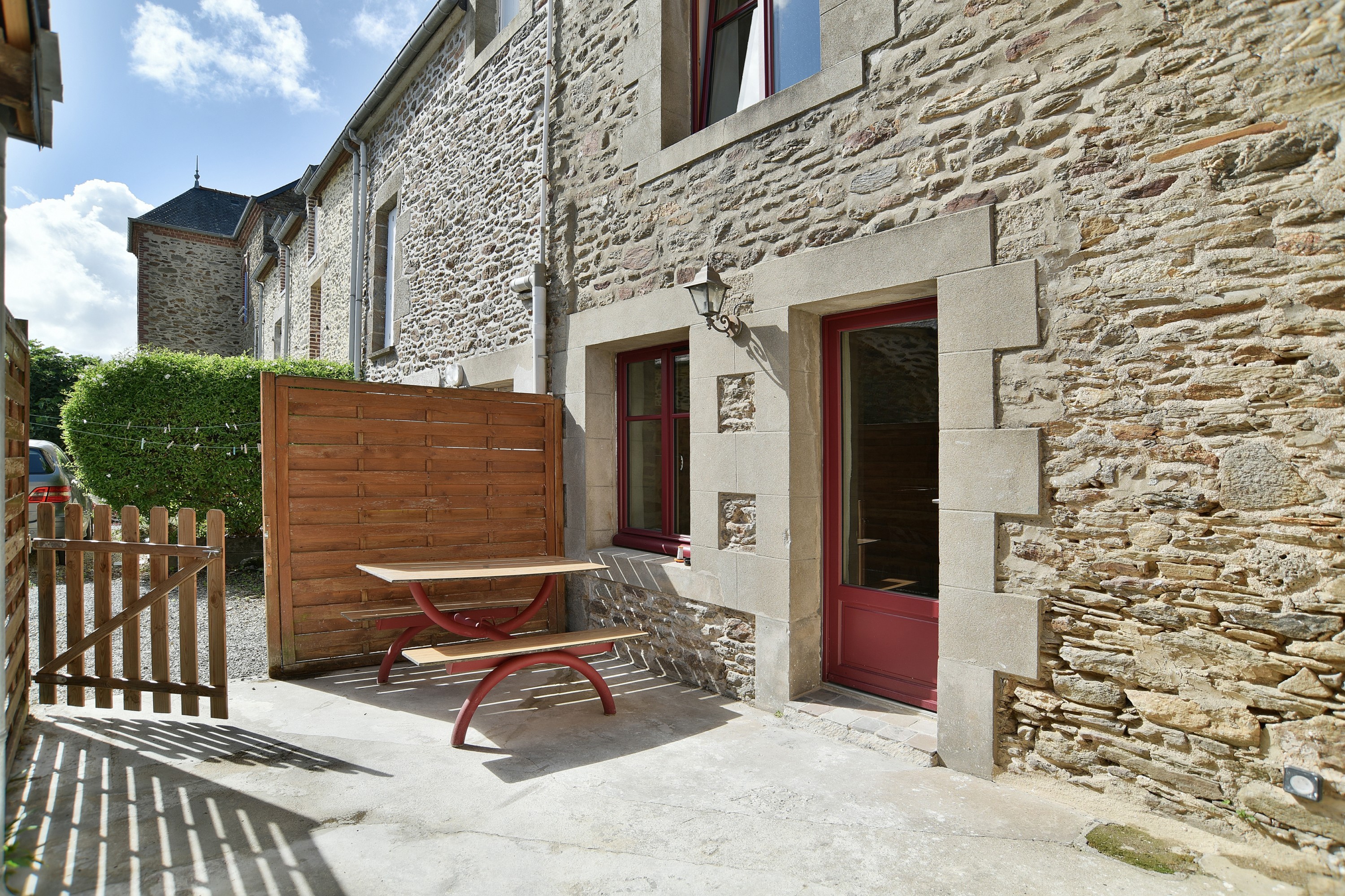 courette close