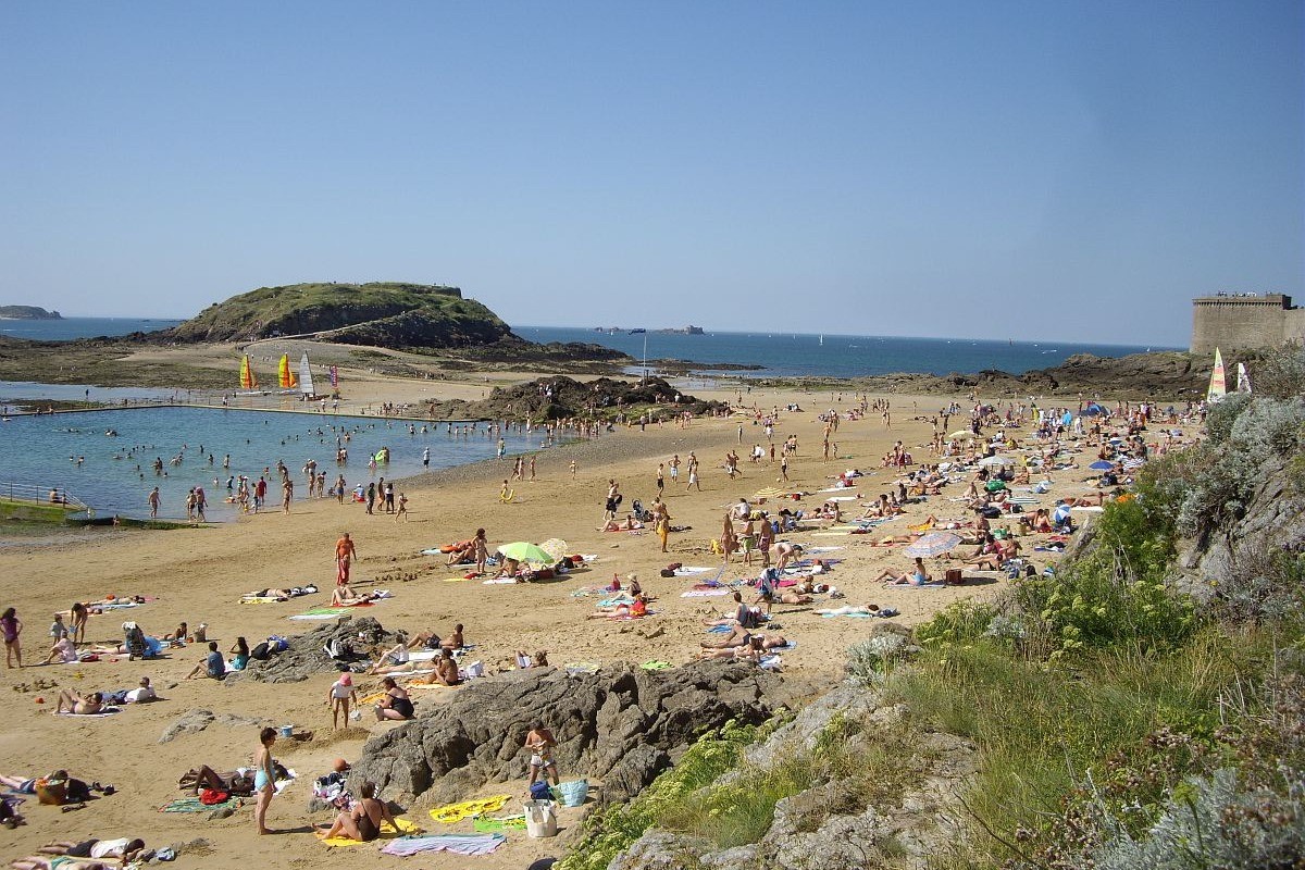 La Grand Bé et la Plage de Bon Secours à Saint-Malo intra-muros.
Crédits photo : ADT 35 MARET-Marina