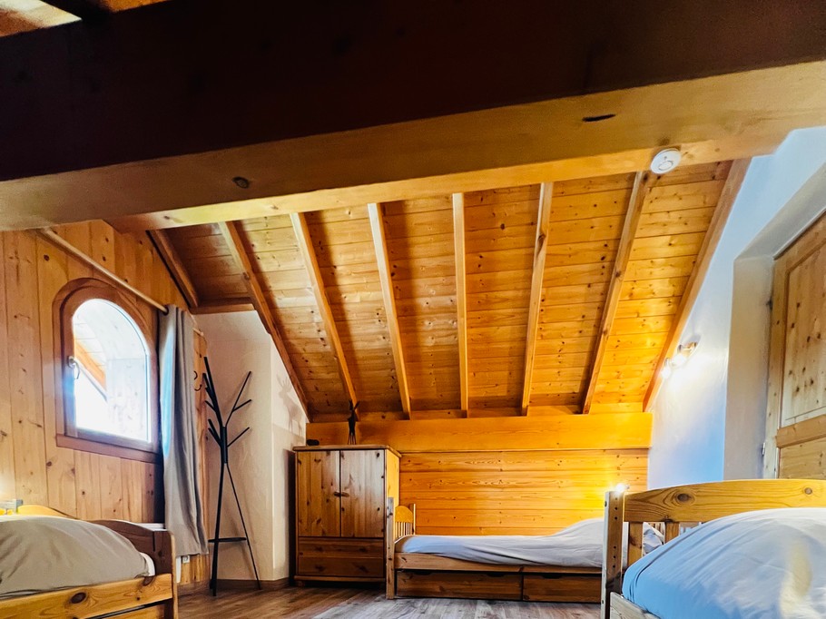 Bedroom 4 – 4 beds