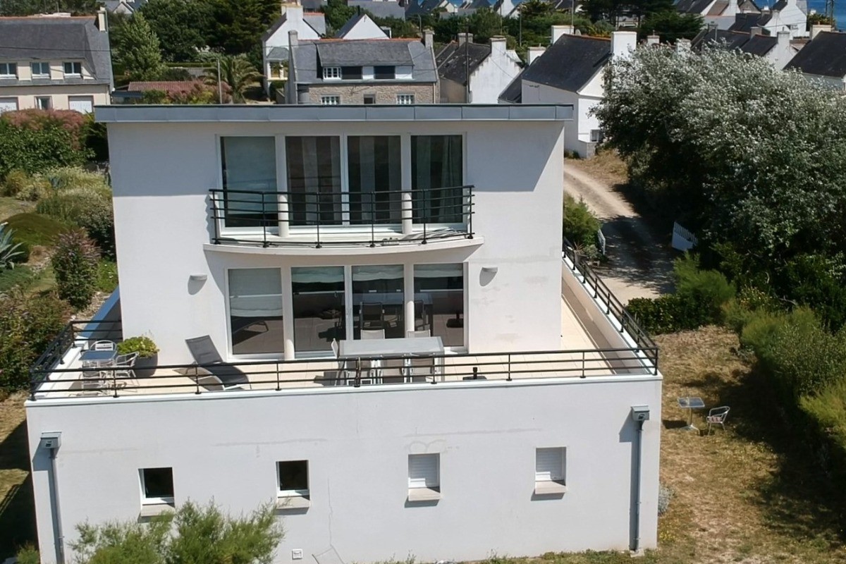 Façade