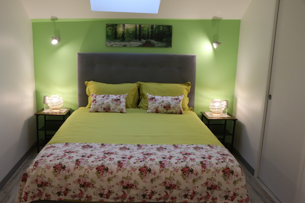 lit chambre champêtre