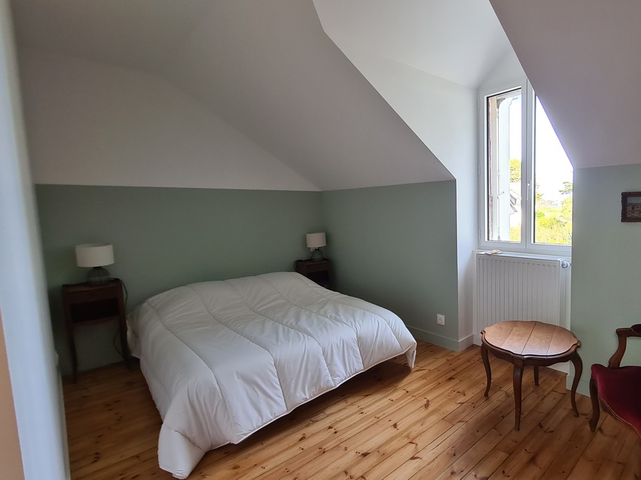 Chambre bleue - mansardée - 11m2