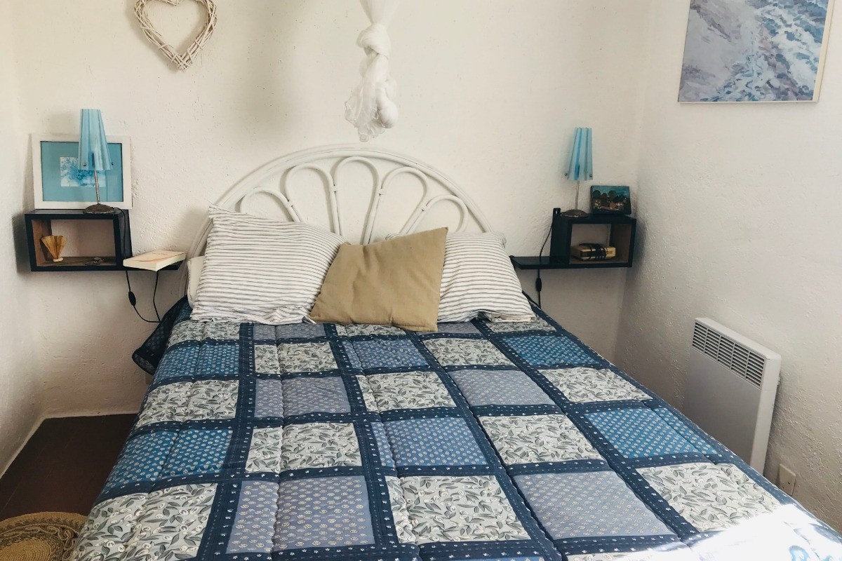 Chambre 2 - lit en 140