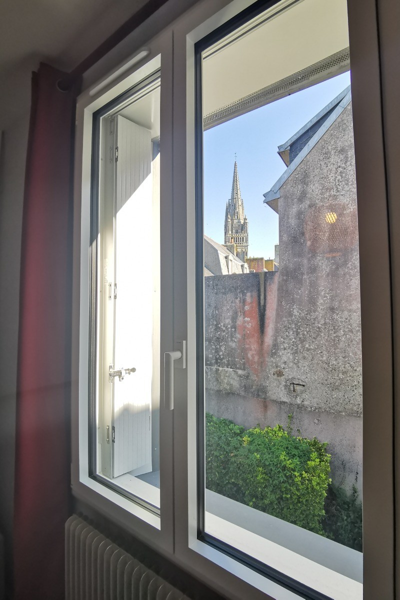 Vue de le clocher de l'église depuis la chambre