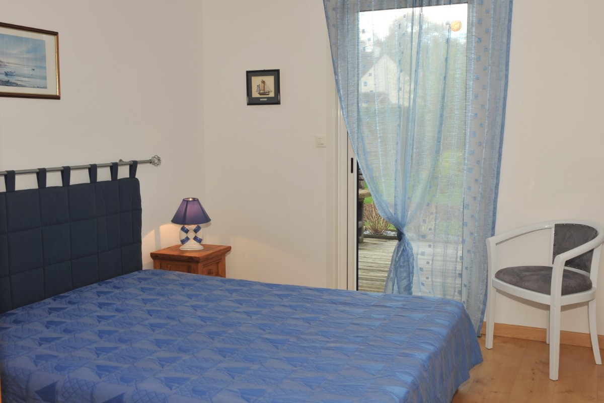 Chambre parentaleaccès direct sur la  terrasse et lit de 160