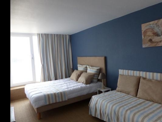 Chambre R de CH