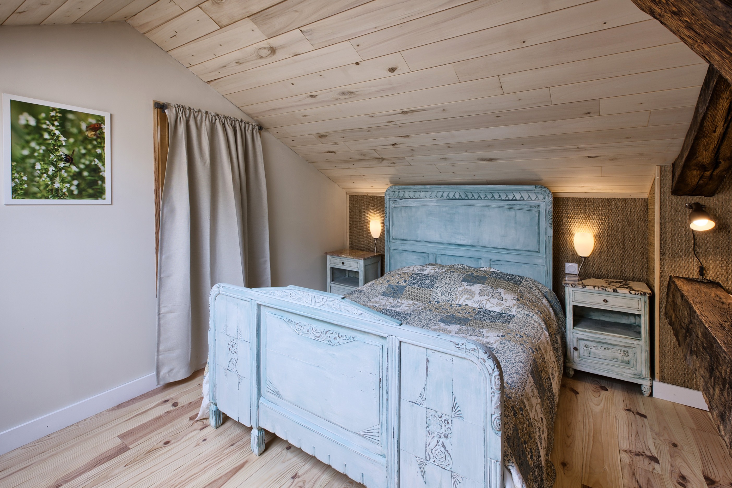 Chambre Ustang double bed mezzanine