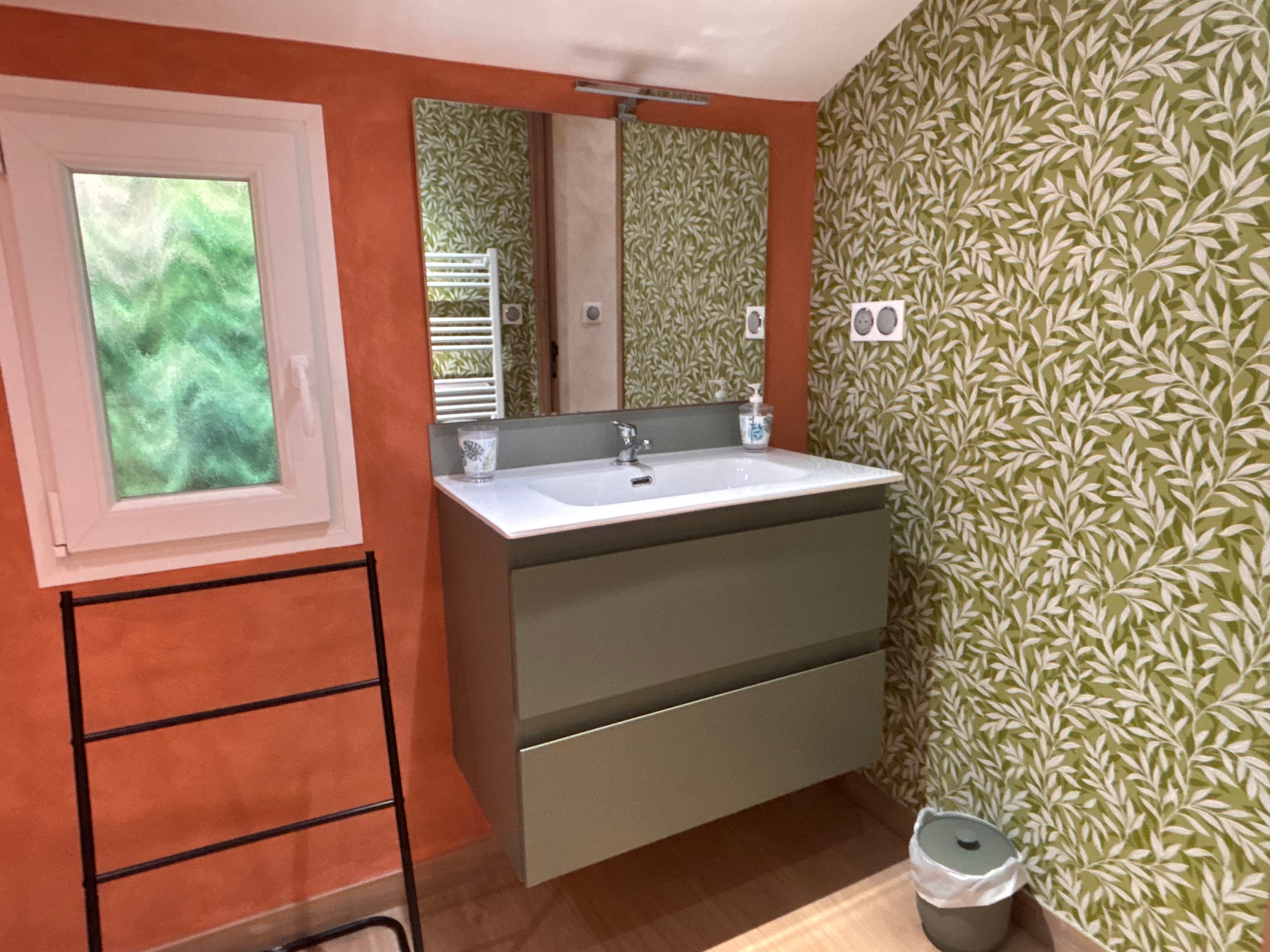 Salle d'eau - Gîte l'Ancre Jaune - Moyenmoutier