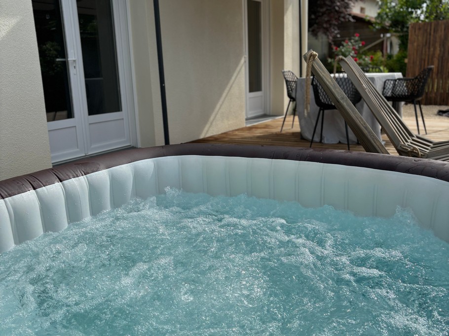 Maison de village avec spa - 4 personnes