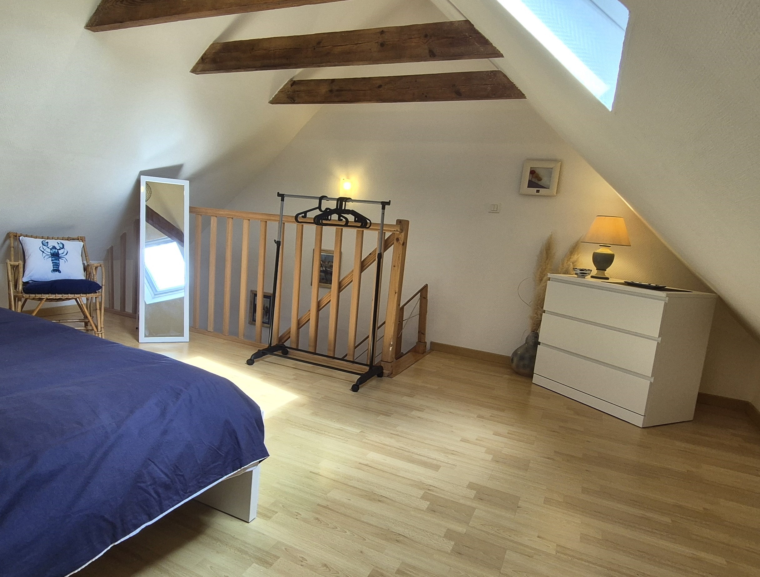 Mezzanine bedroom with a 140 bed