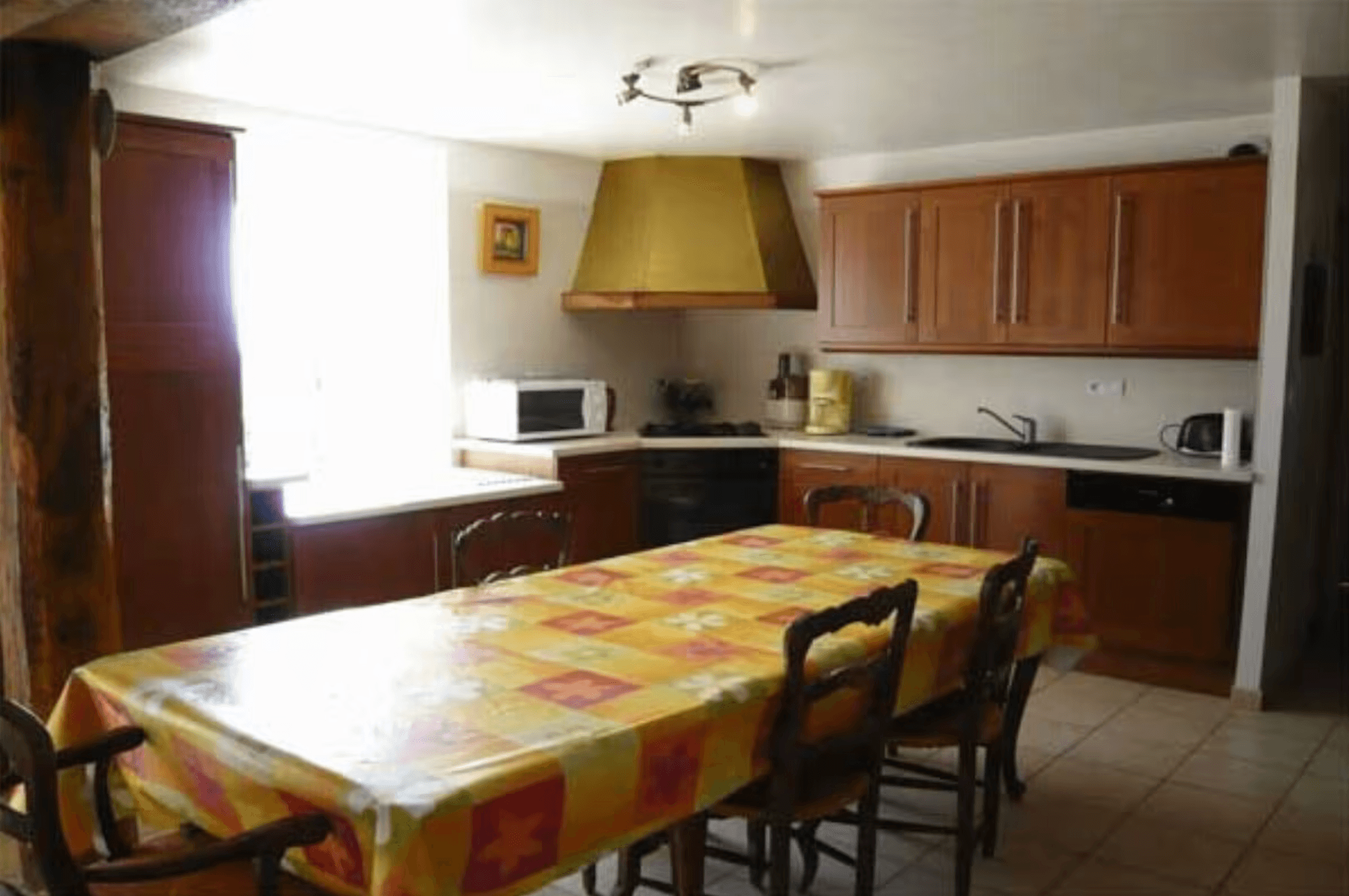 Location vire vacances amelie cuisine