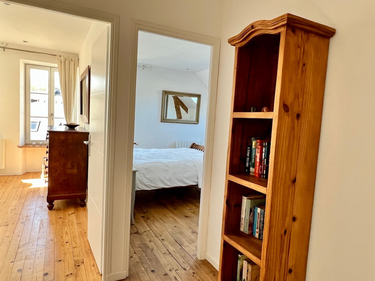 Hallway view to bedrooms