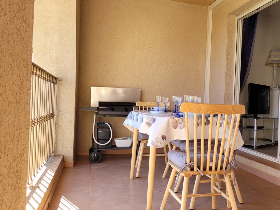 Table extérieure