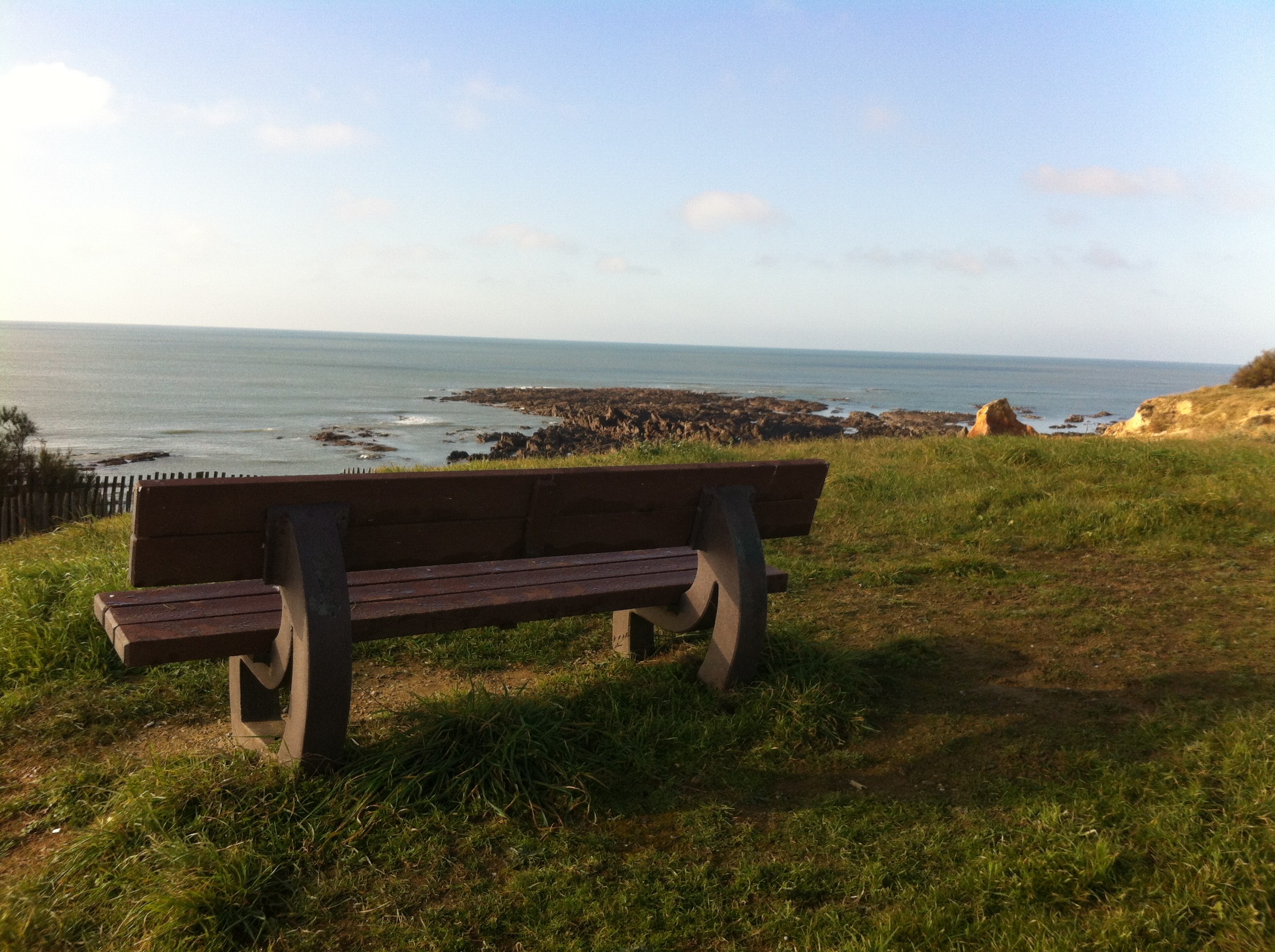 Banc face à la mer