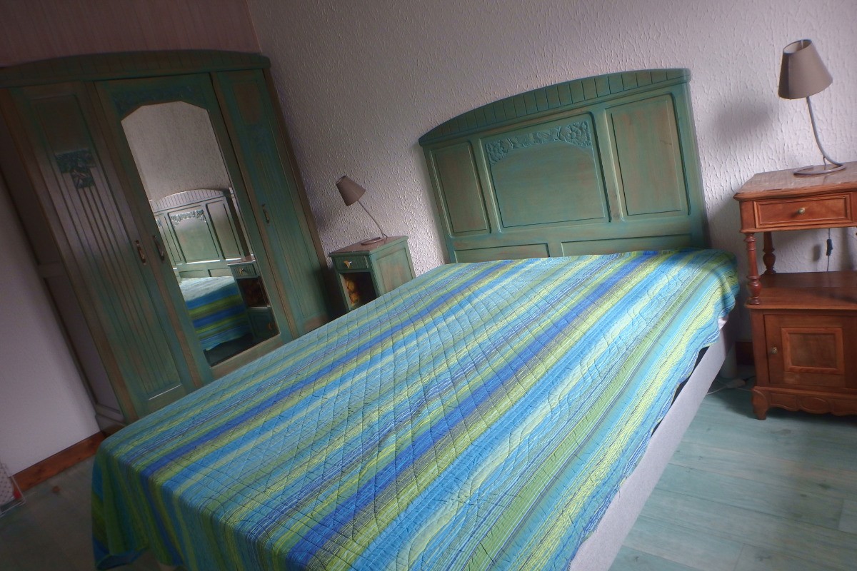 chambre avec lit de 160
