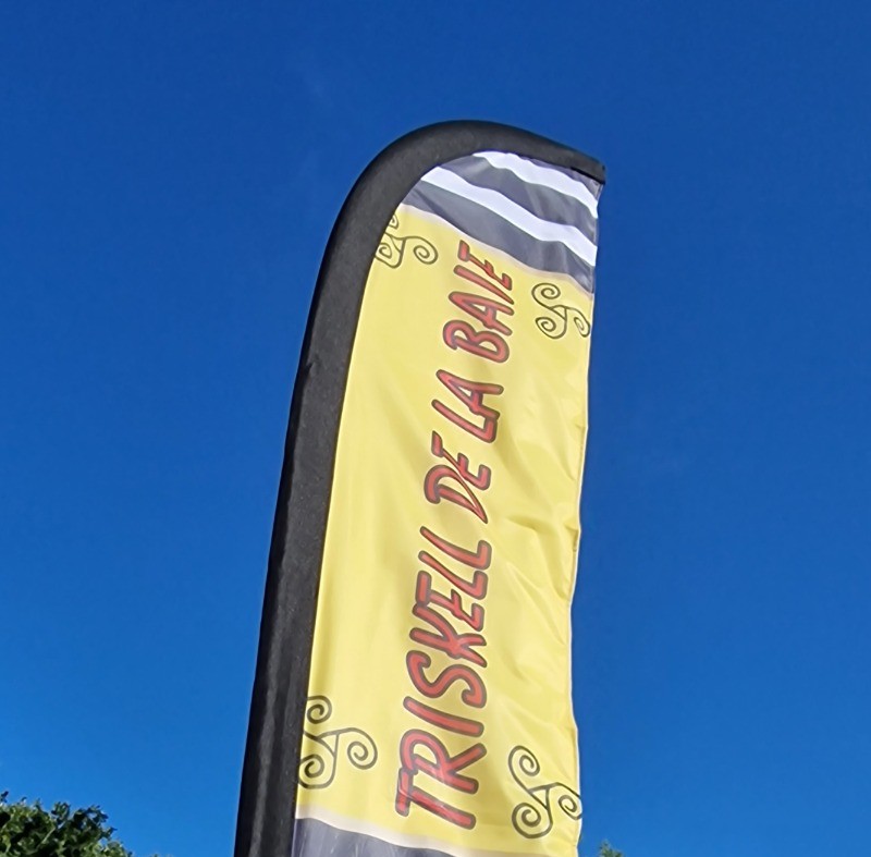 Drapeau pour nous identifier par nos randonneurs d'itirando