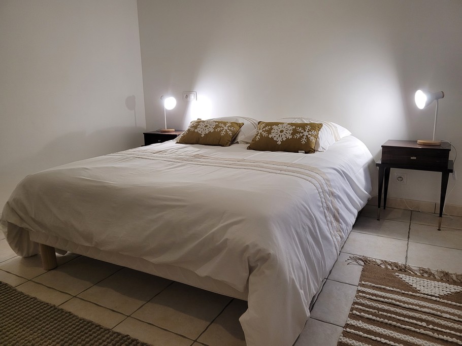 Le Bail, location Pontrieux, chambre lit double