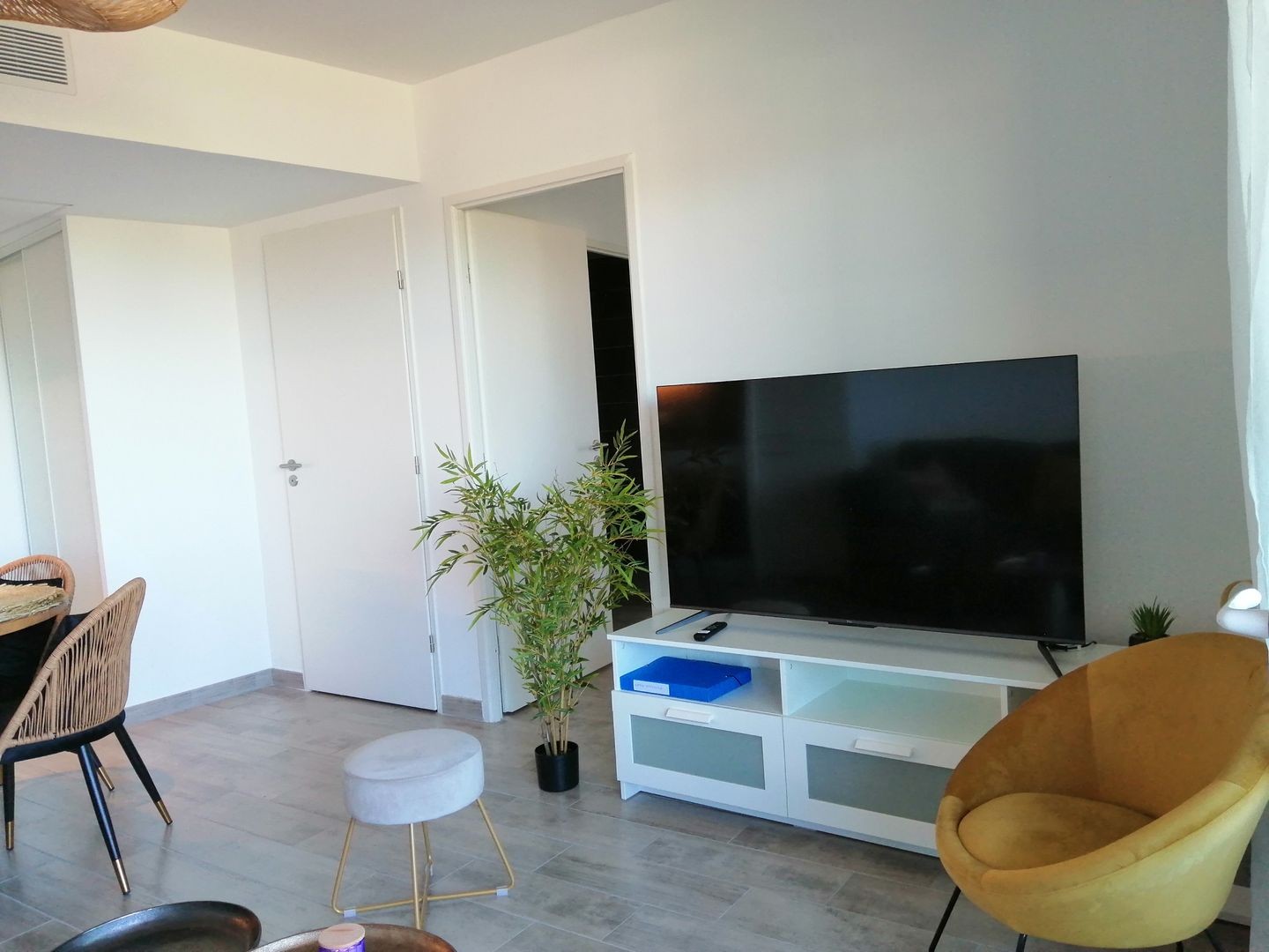 Photo n° 9 of the location