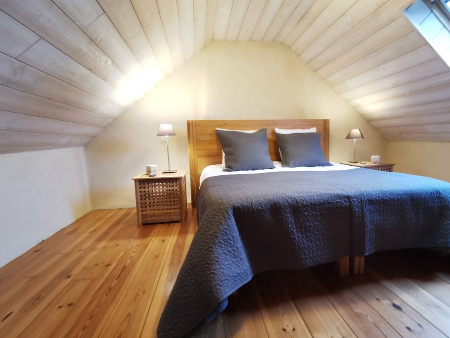 Chambre avec lit 160