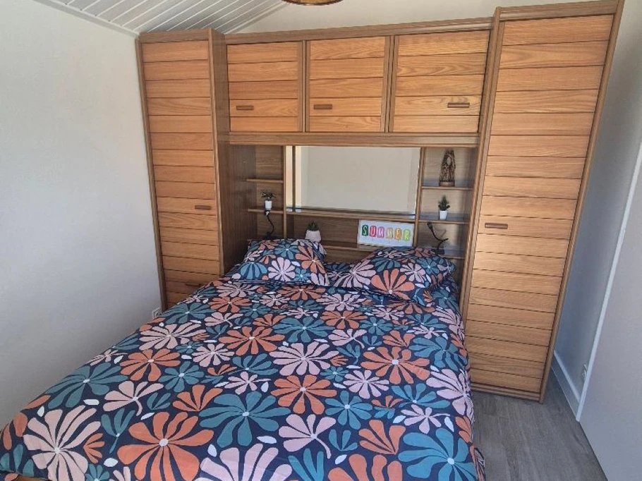 chambre rdc avec lit 140 x 190