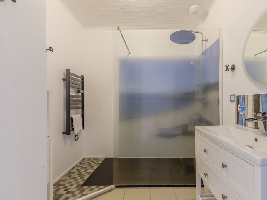 salle d'eau au premier étage