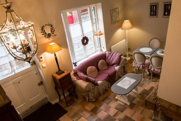 Le séjour avec cheminée