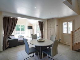 Gîte "La Désirée", Mont-Dore (Puy de Dôme) : La pièce de vie