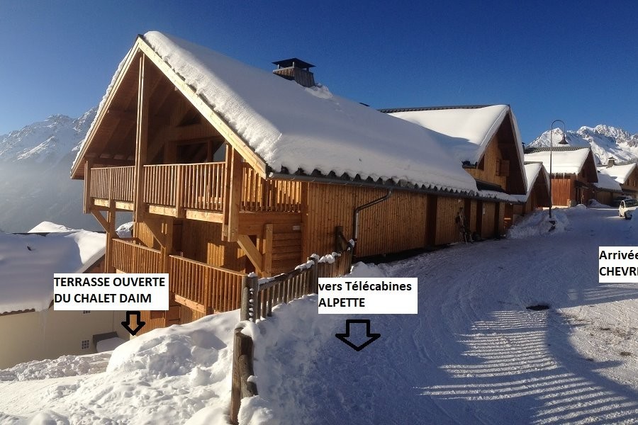 Ensemble Daim Blanchon à 100m Télécabines Alpette