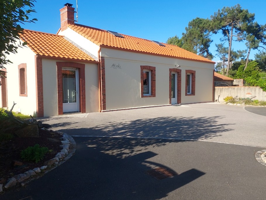 Vue côté cour.