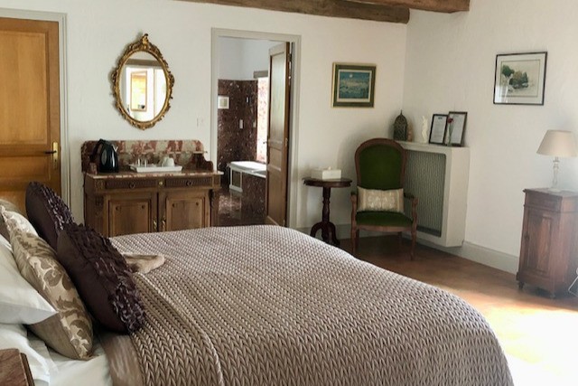 La Farat - Chambre d'Hôte - Chambre Kingsize.