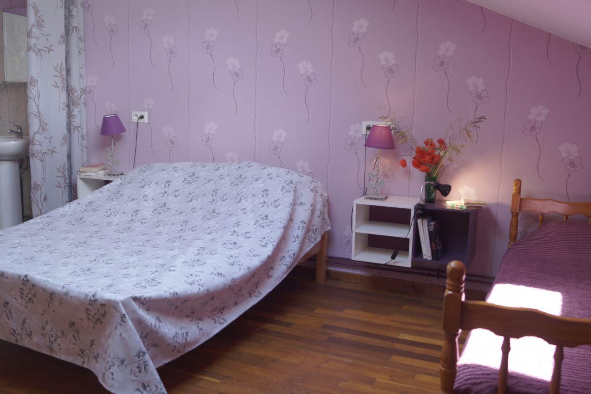 chambre violette 3 pers