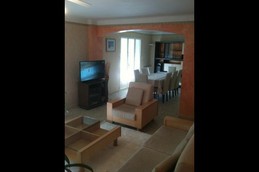 Salle de séjour Salle à manger donnant sur le jardin