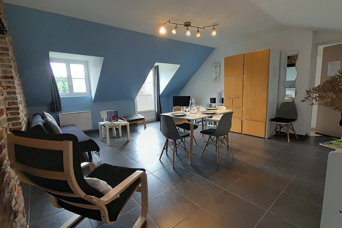 Vue d'ensemble de la pièce de vie