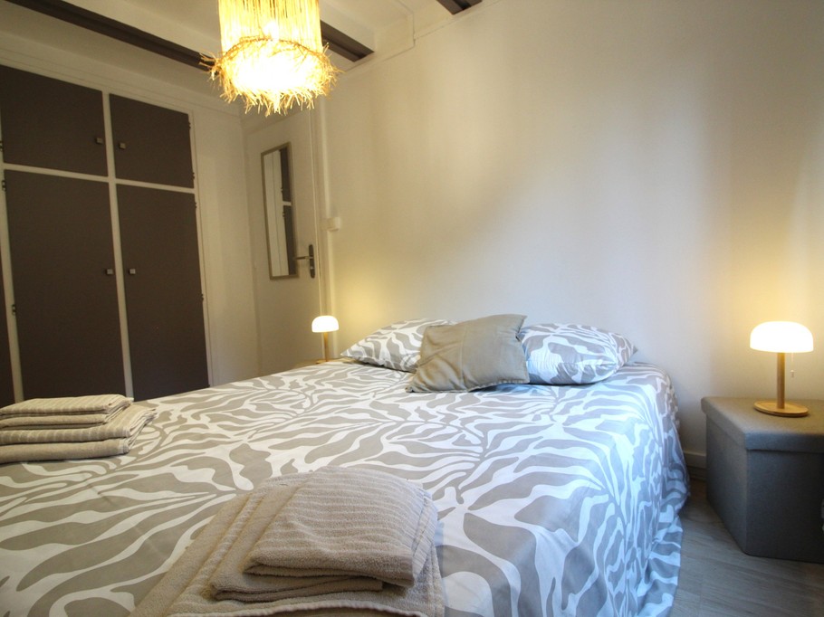 Chambre Grise - Chalet atypique en A, l'Armorique, en pleine nature dans les Vosges