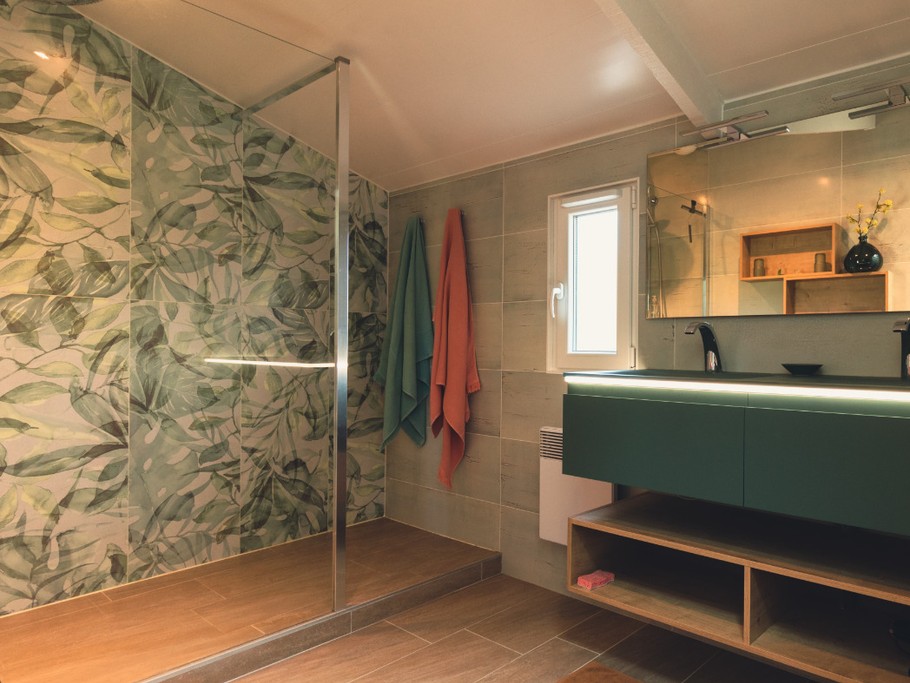 Salle de bains rez-de-chaussée