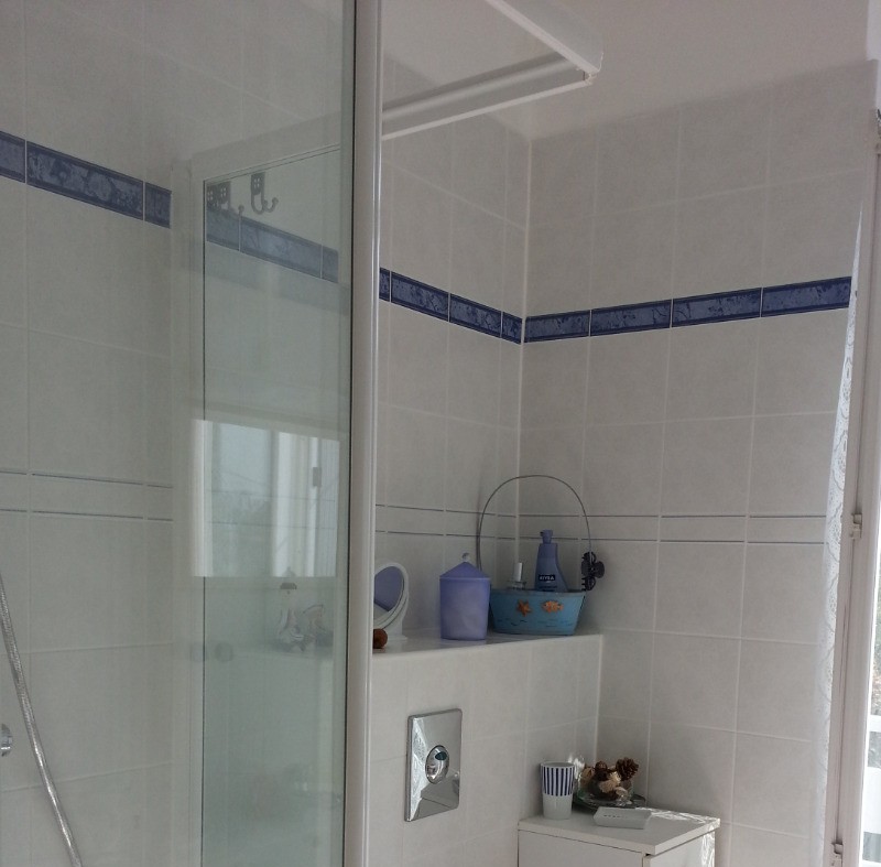 Salle d'eau au 1er étage