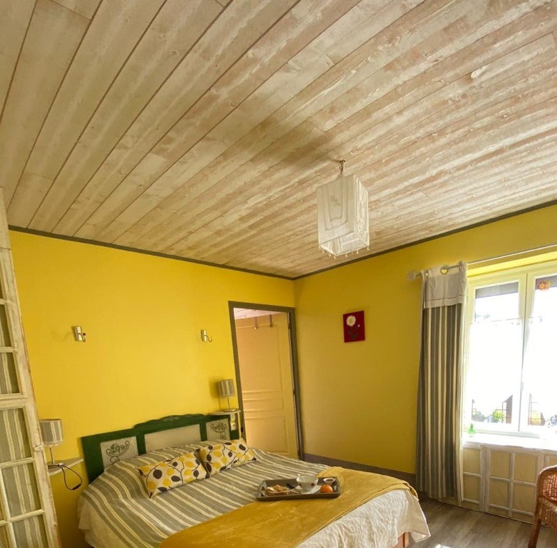 Chambre rdch "Marguerite" accès pmr