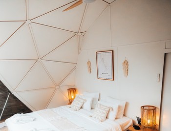 Lit king size - Dôme Kittilä - Domaine Ouréa